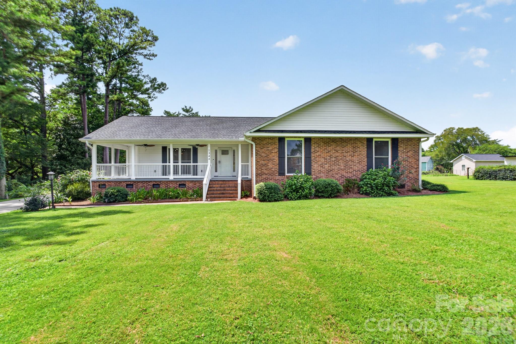 1344 Robbett Court Property Photo 48