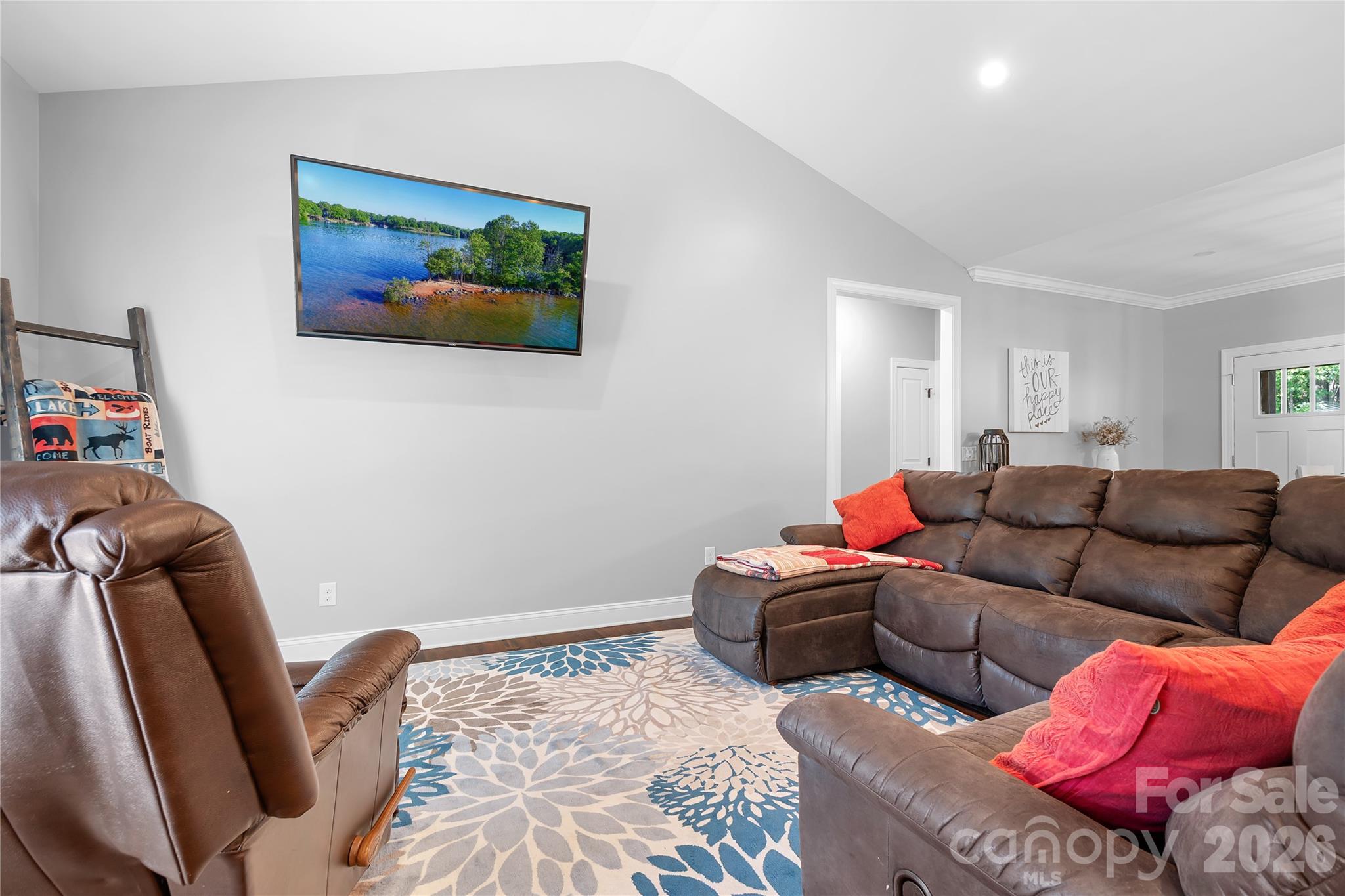 3931 Reid Circle Property Photo 7