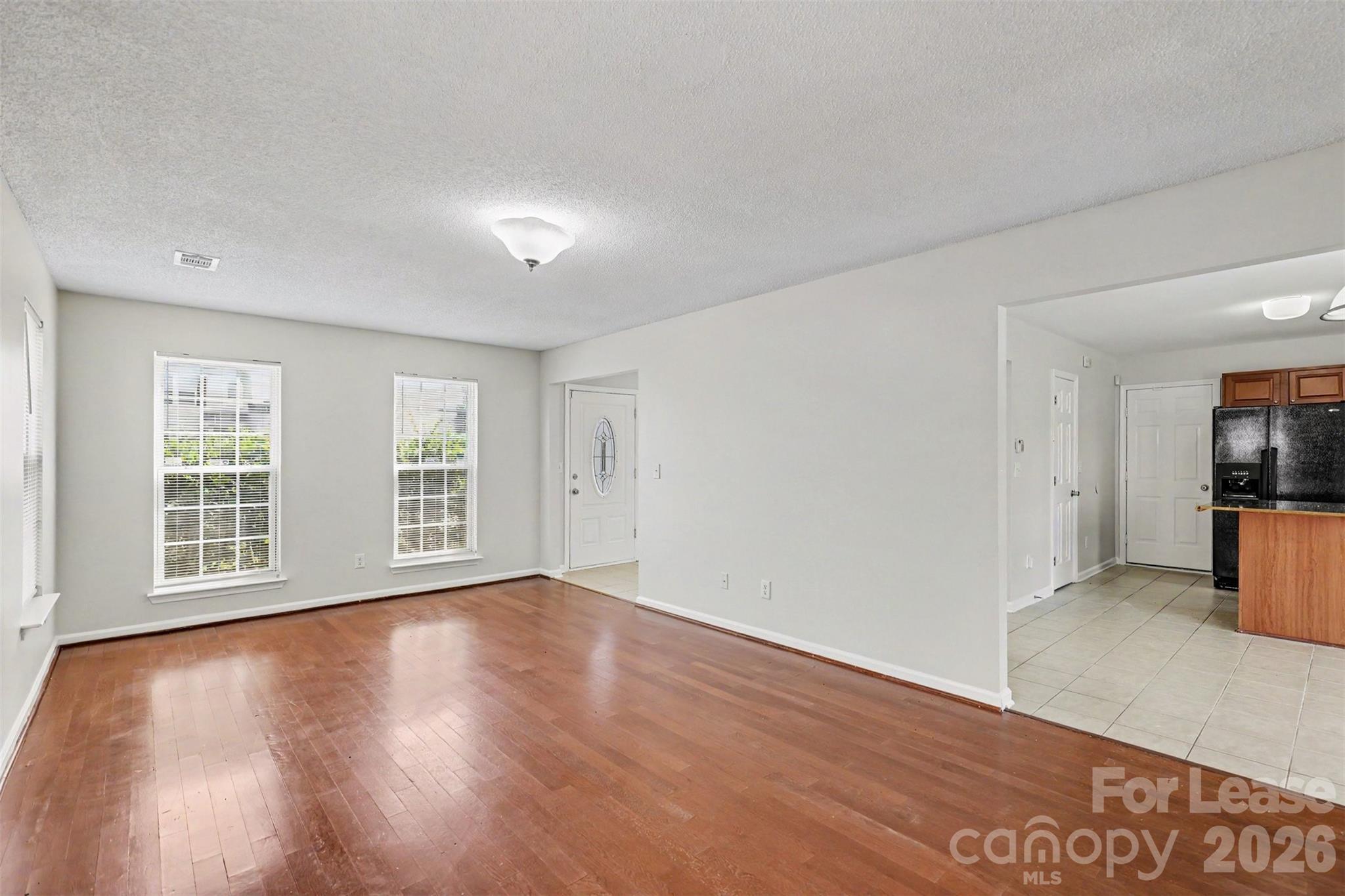 1716 Starling Court Property Photo 7