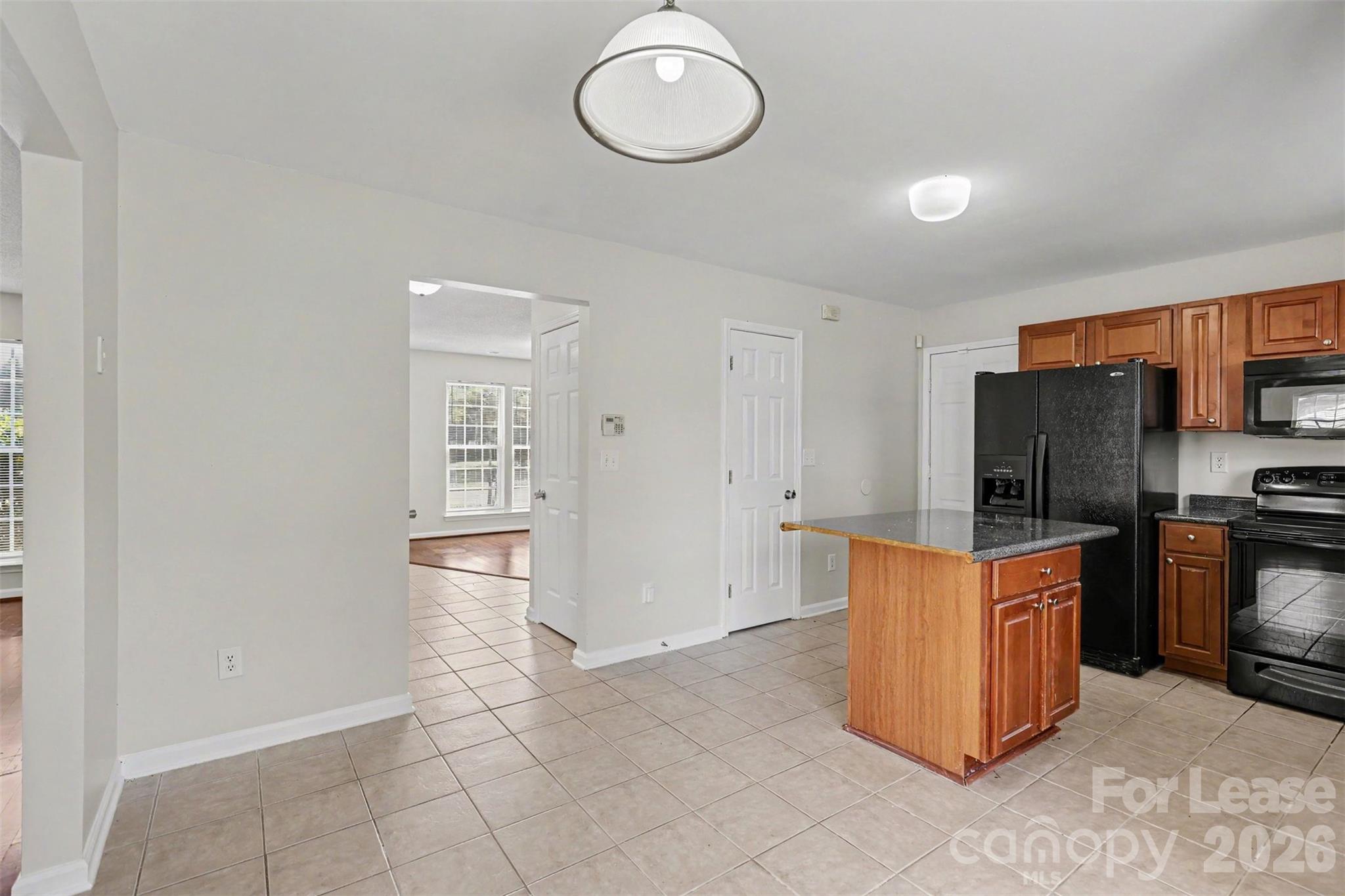 1716 Starling Court Property Photo 10