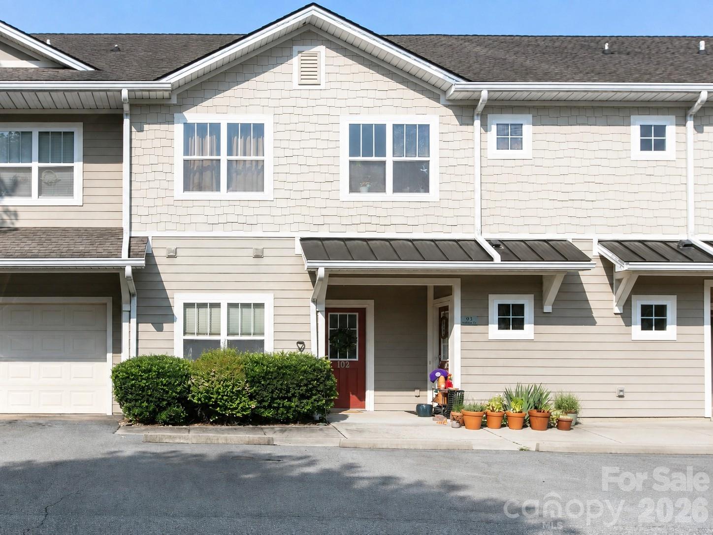 93 Foxden Drive 102 Property Photo 1