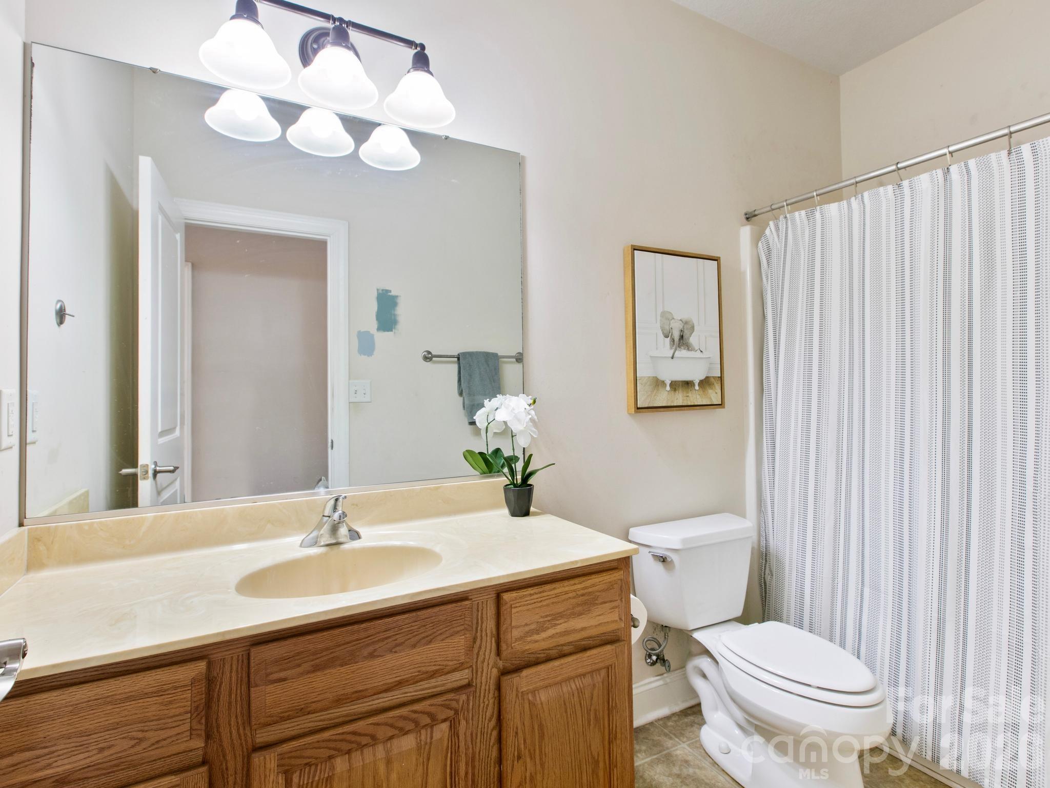 93 Foxden Drive 102 Property Photo 12