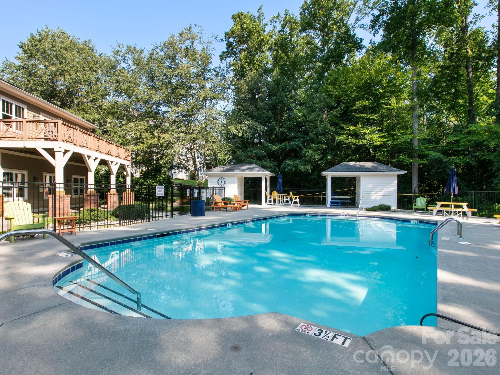 93 Foxden Drive 102 Property Photo 16