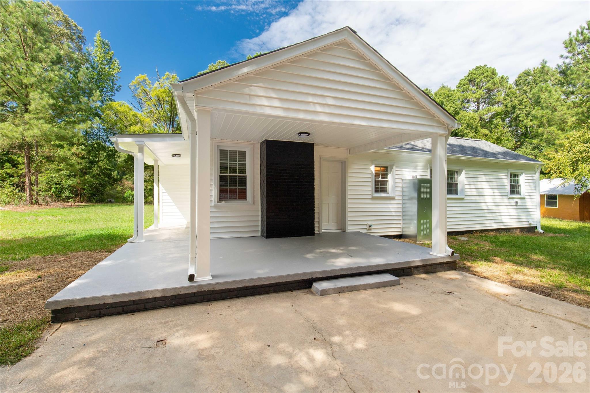 3120 Great Falls Highway Property Photo 15