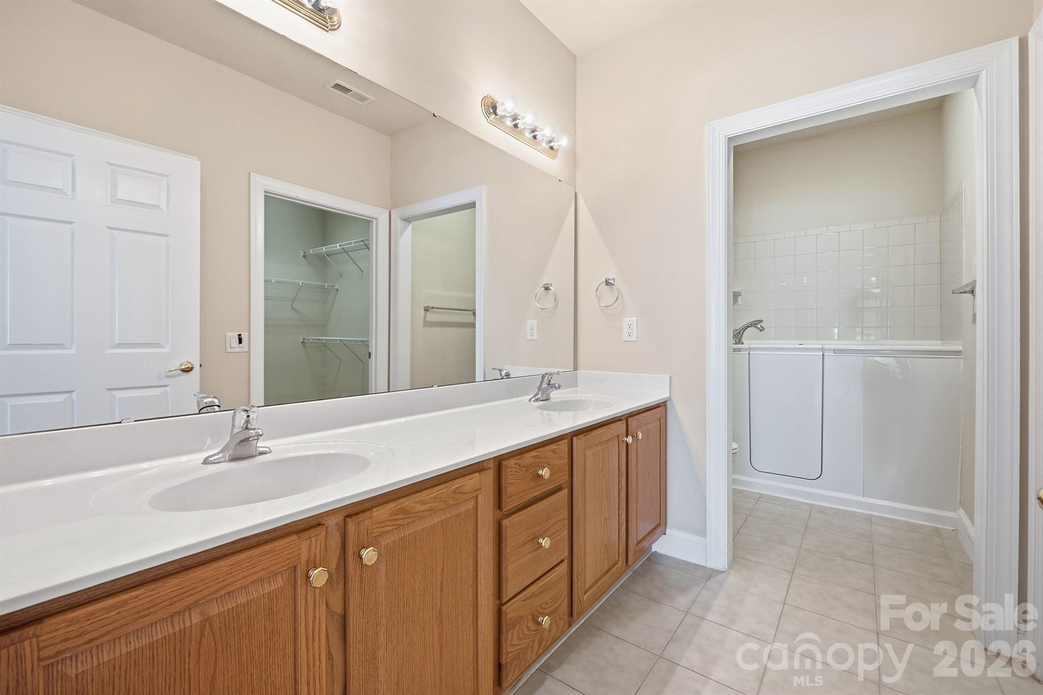 3221 Abbey Walk Lane Property Photo 27