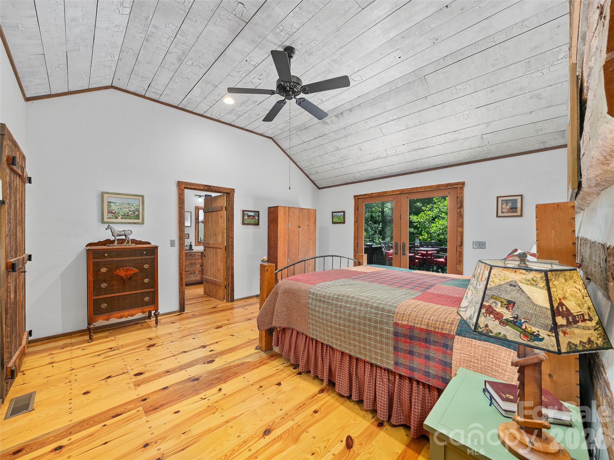 503 White Pine Lane Property Photo 10
