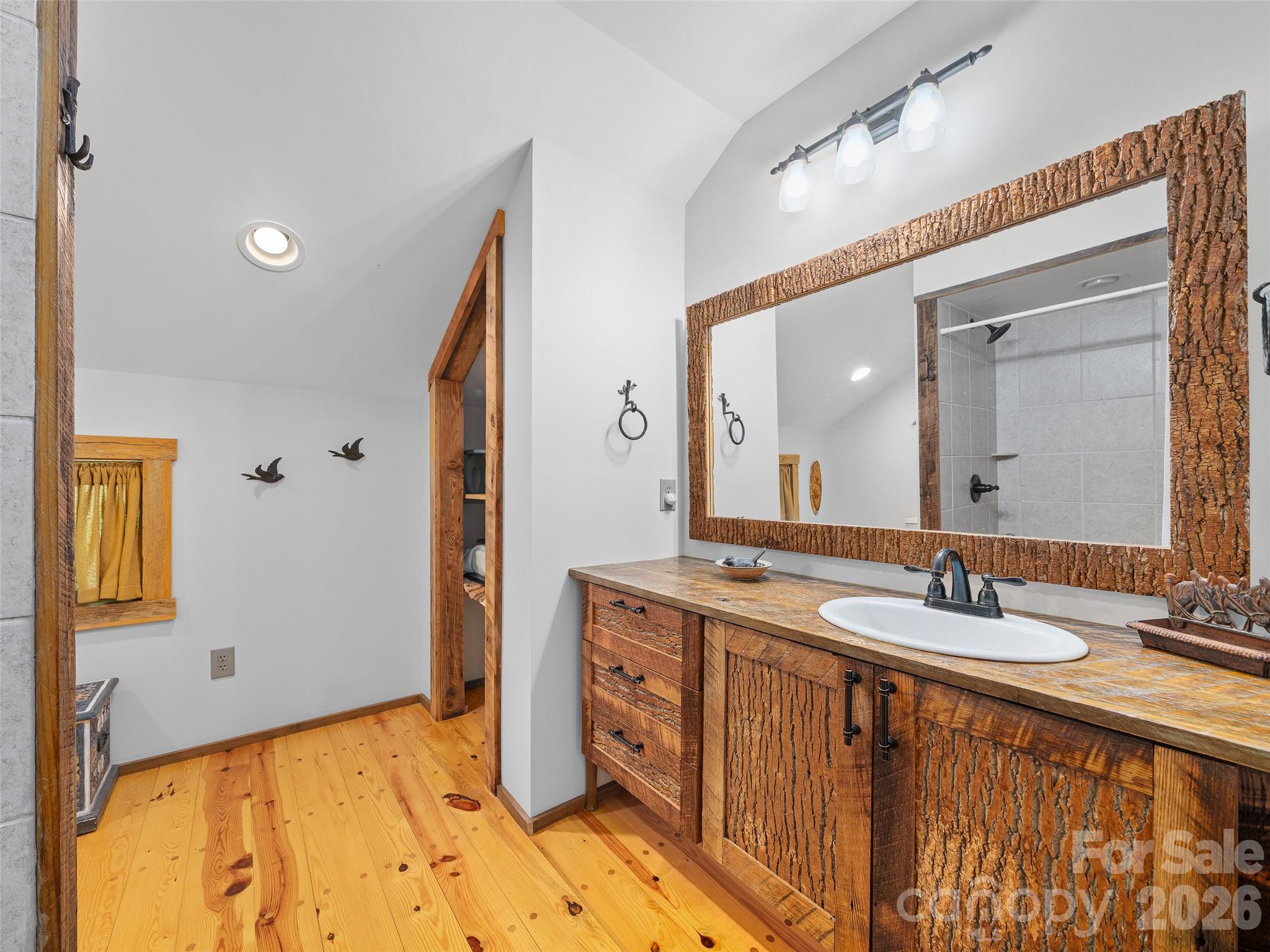 503 White Pine Lane Property Photo 16