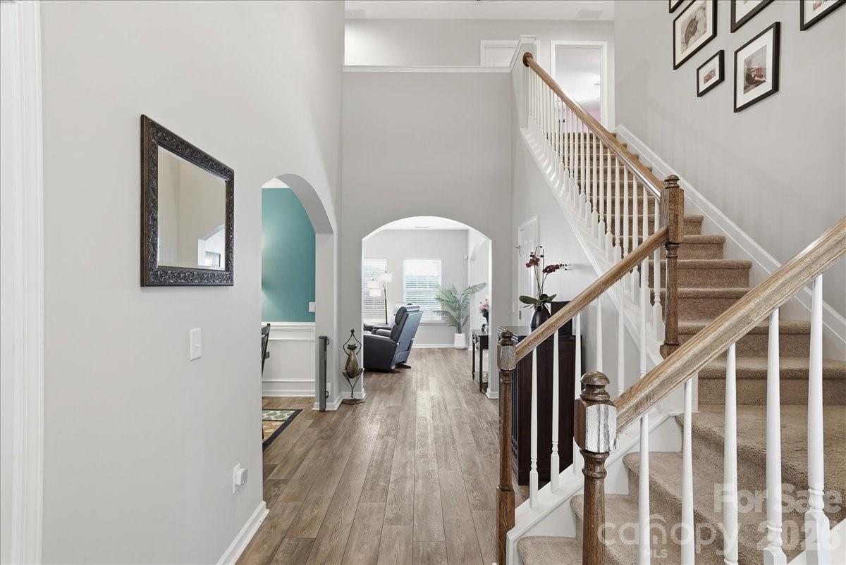 3829 Franklin Meadows Drive Property Photo 4
