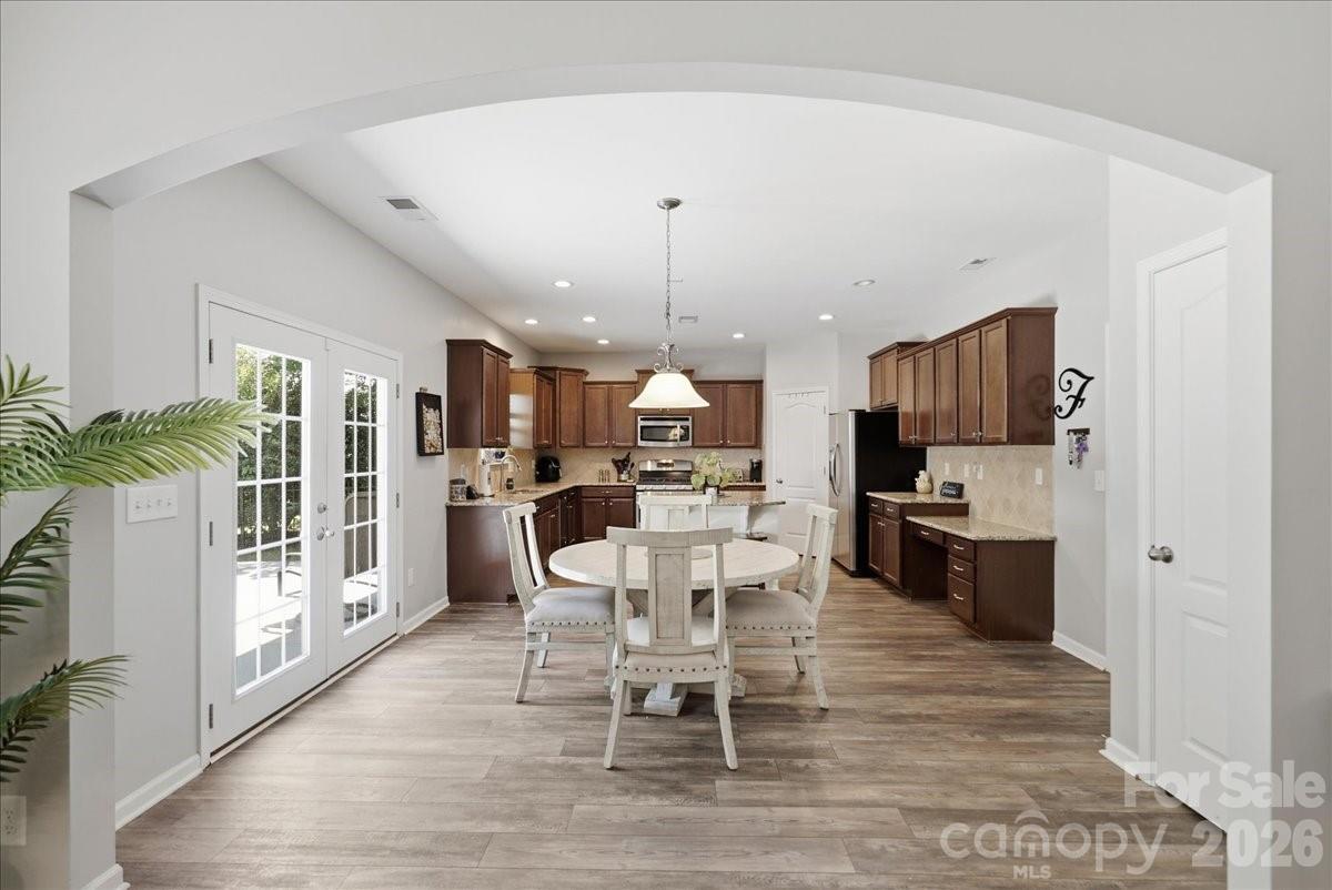 3829 Franklin Meadows Drive Property Photo 12