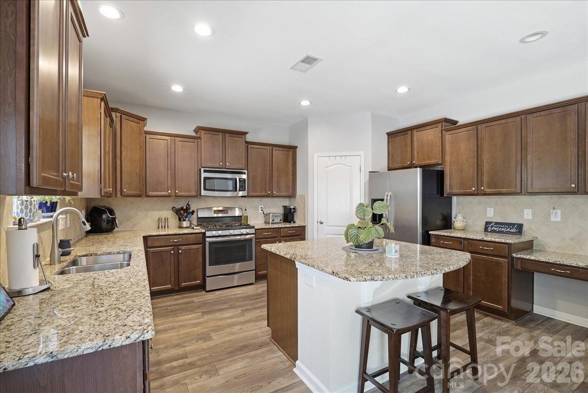 3829 Franklin Meadows Drive Property Photo 15