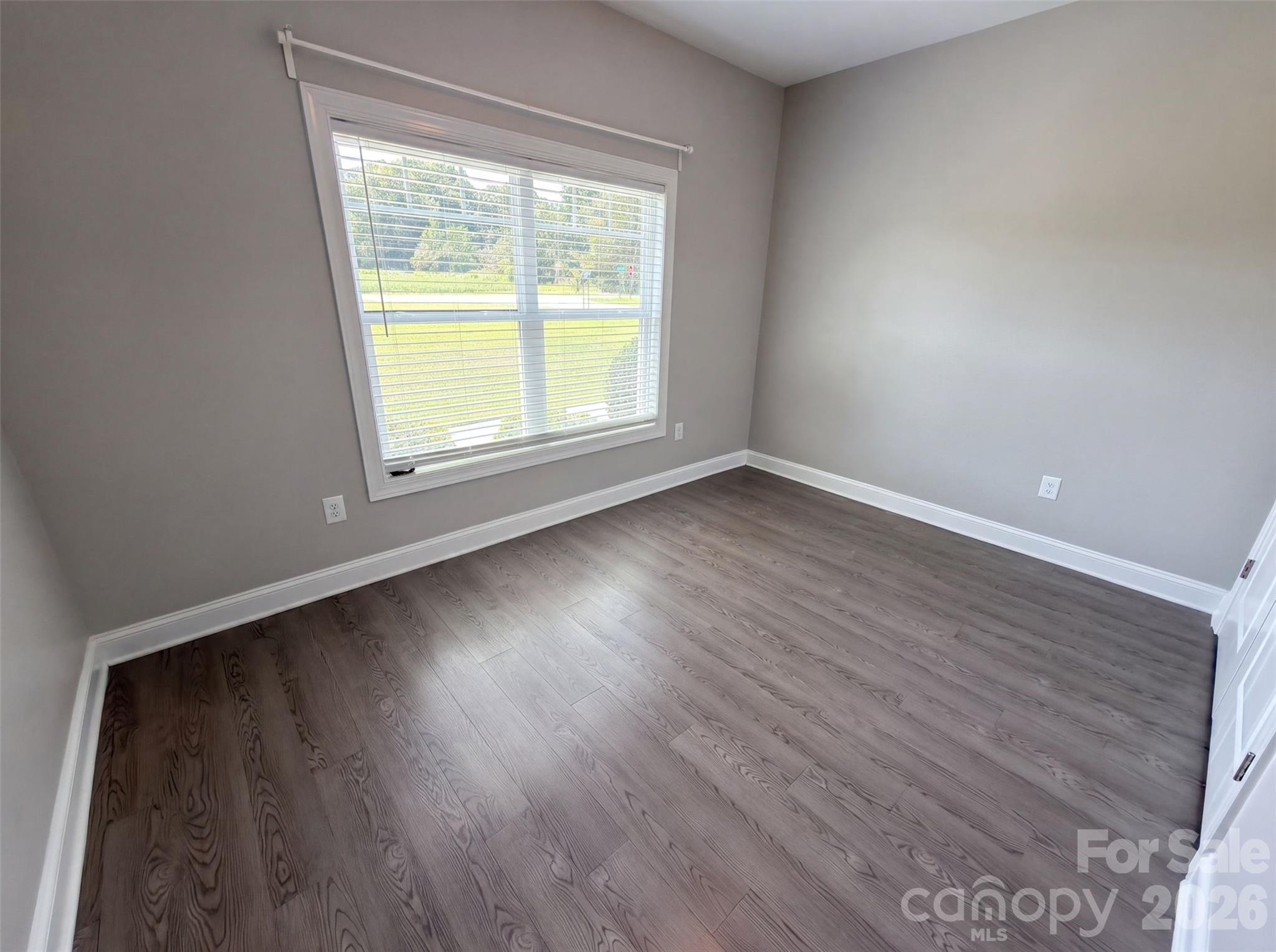 7825 Medlin Road Property Photo 4