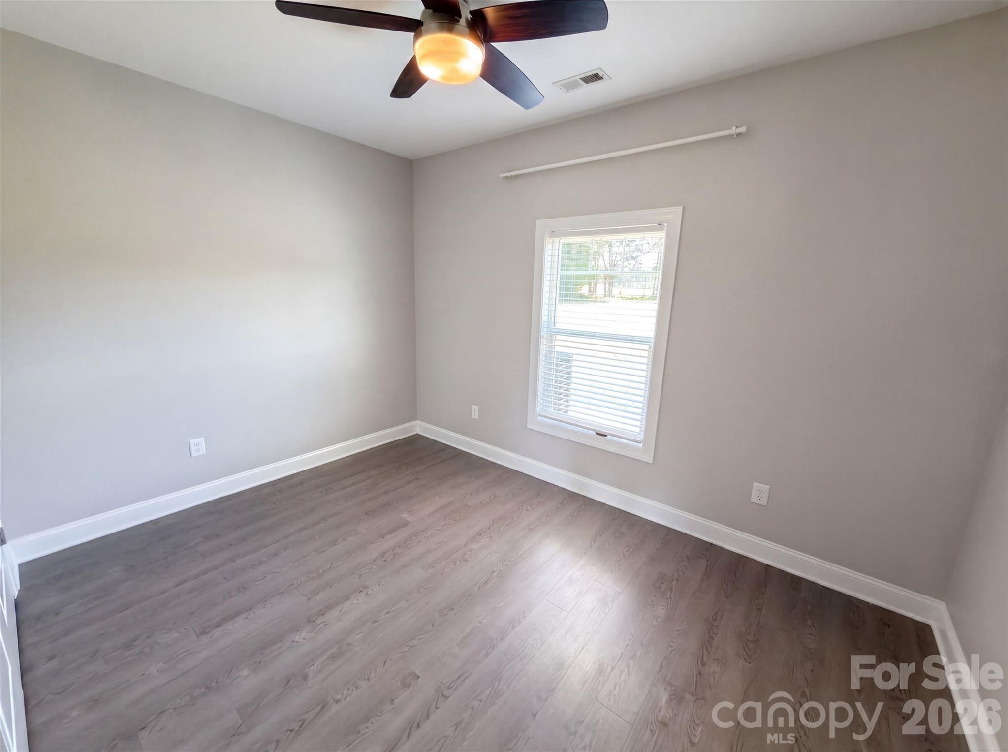 7825 Medlin Road Property Photo 9
