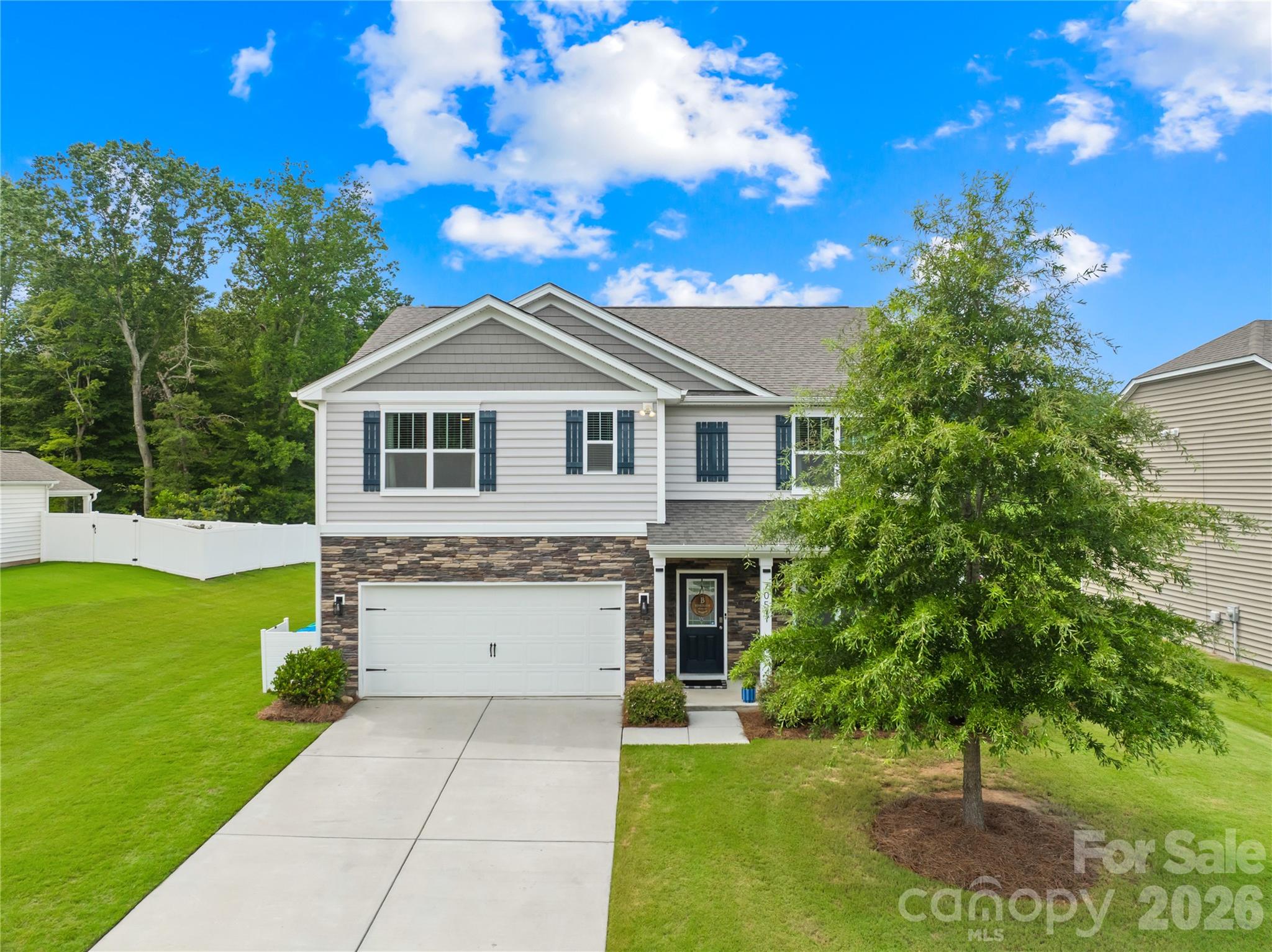 705 Saddlebred Lane Property Photo 2