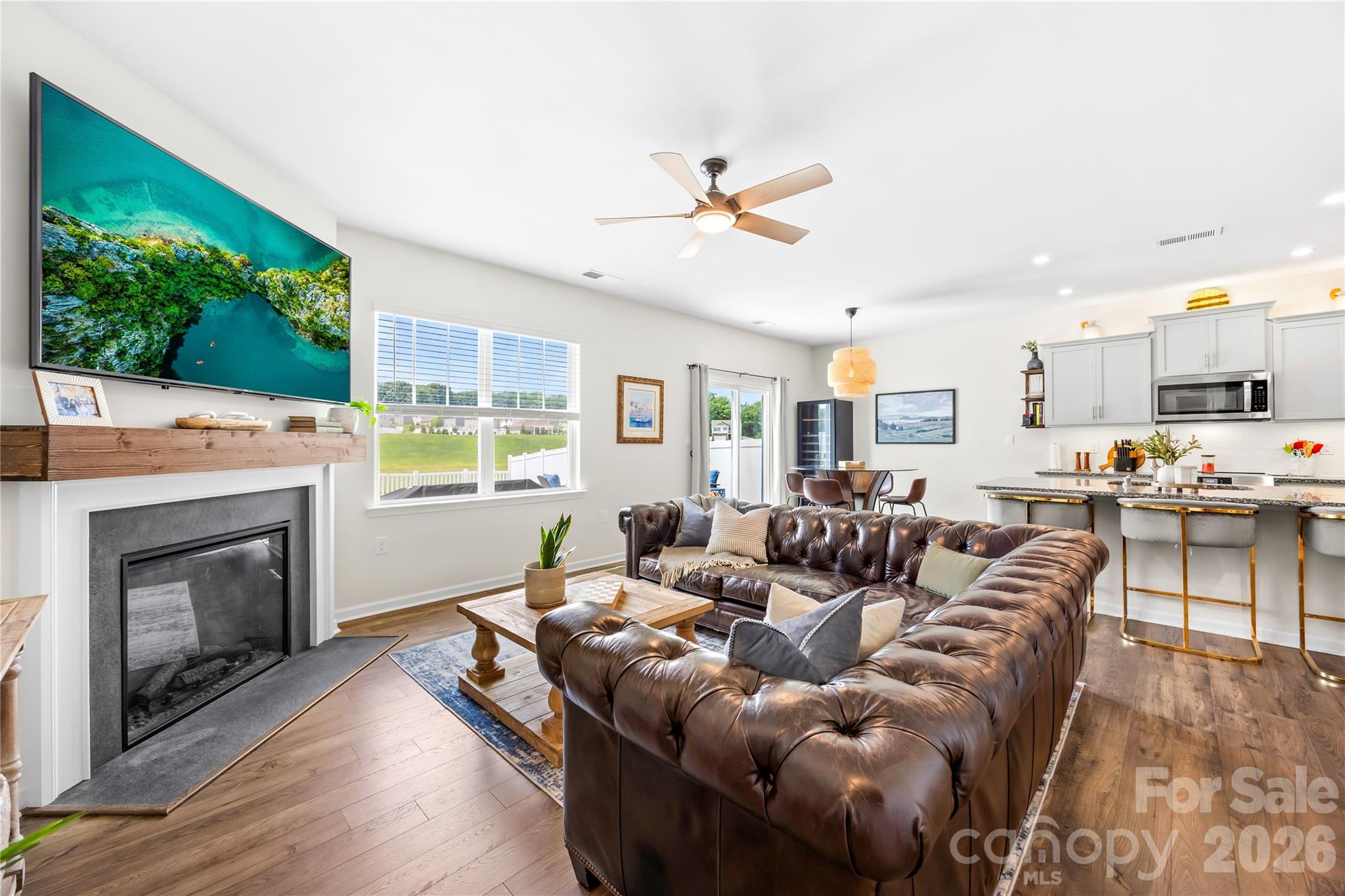 705 Saddlebred Lane Property Photo 12