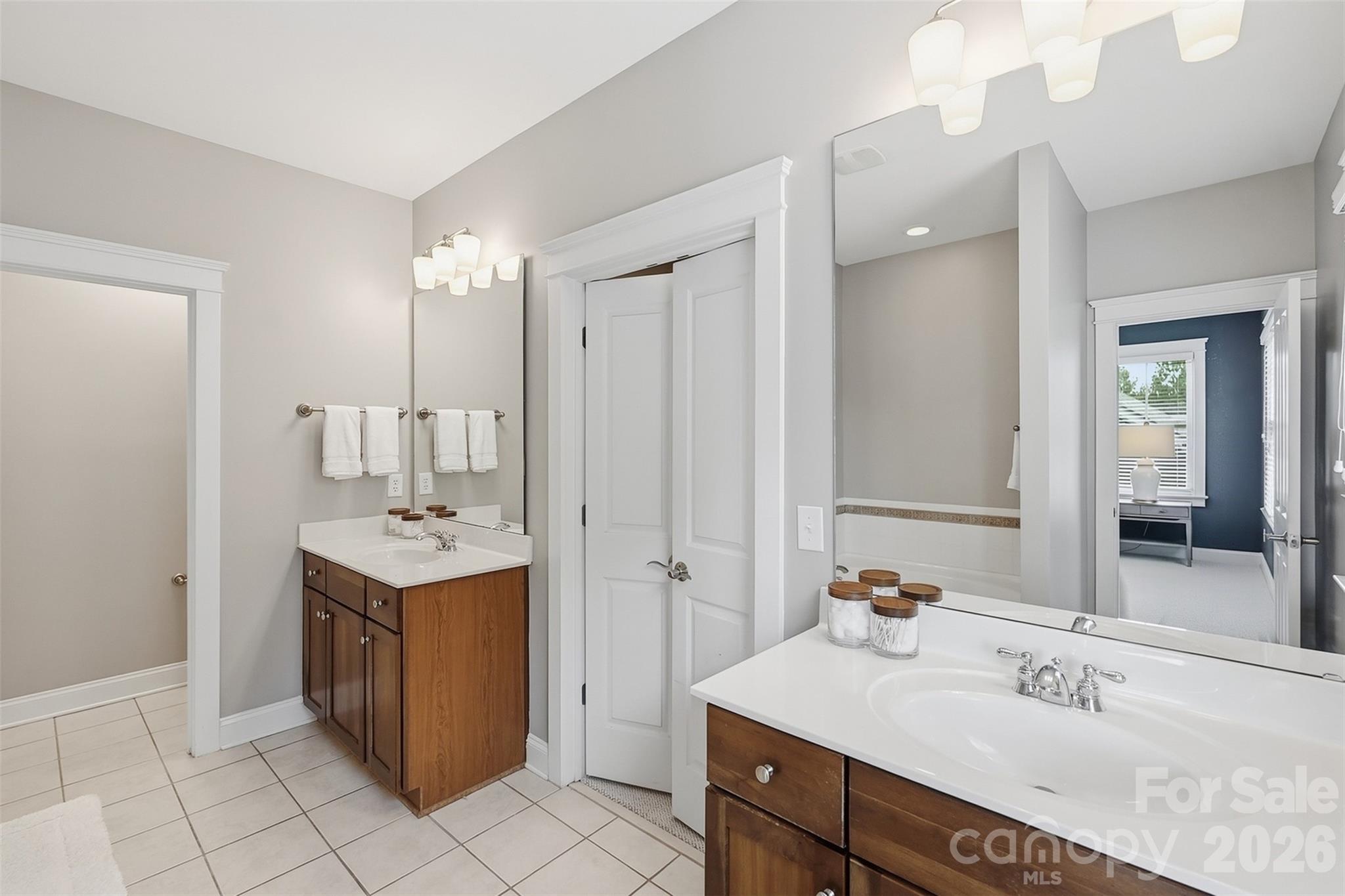 4843 Milford Way Property Photo 24