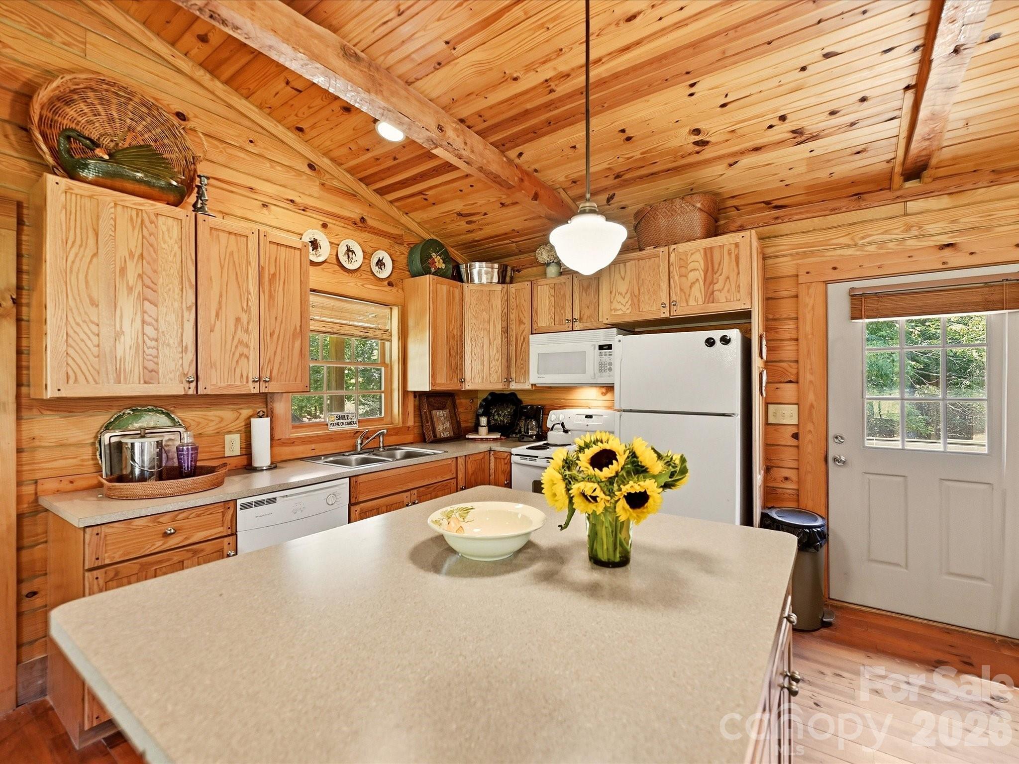 3227 Legend Road Property Photo 15