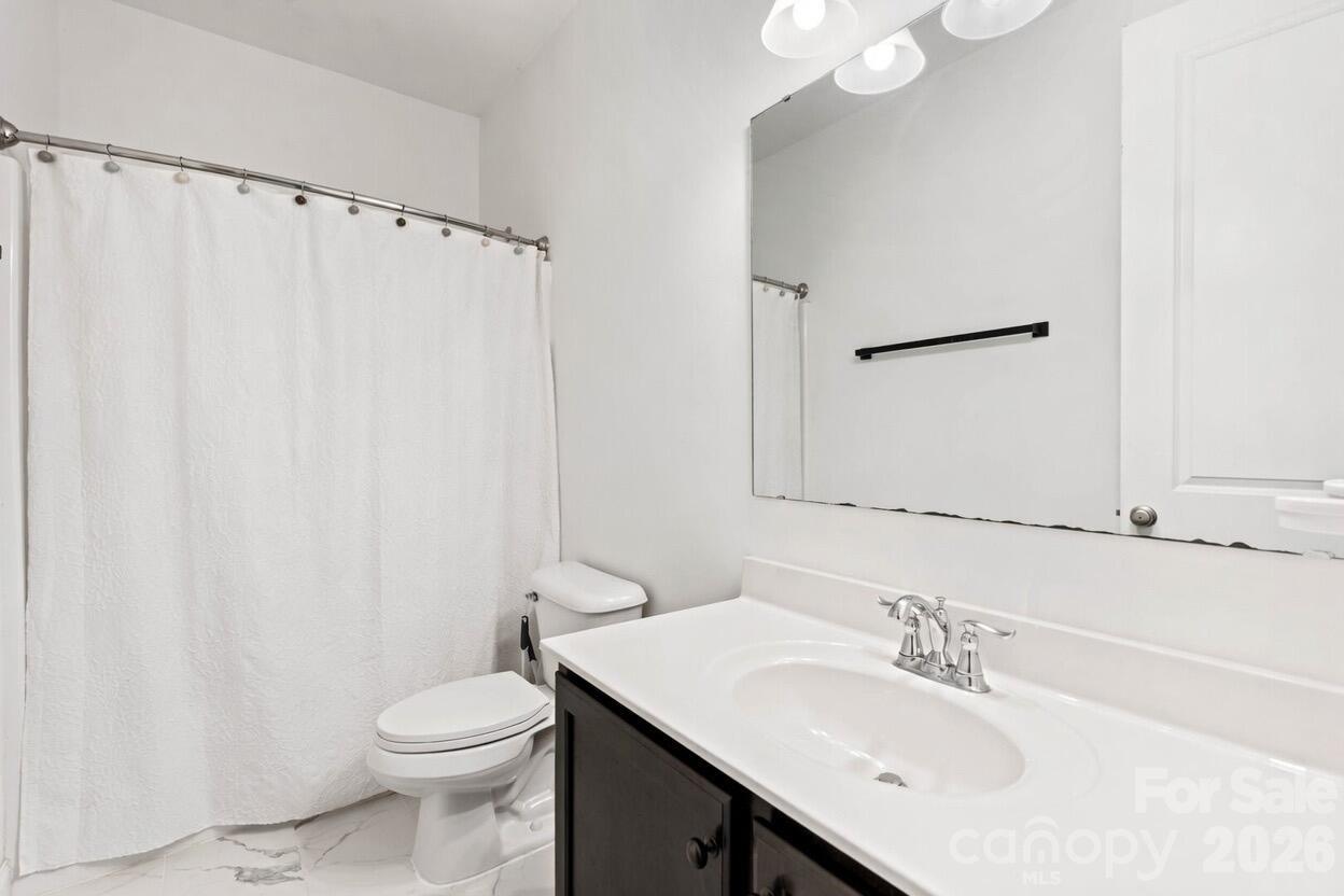 394 Kellwood Drive Property Photo 25