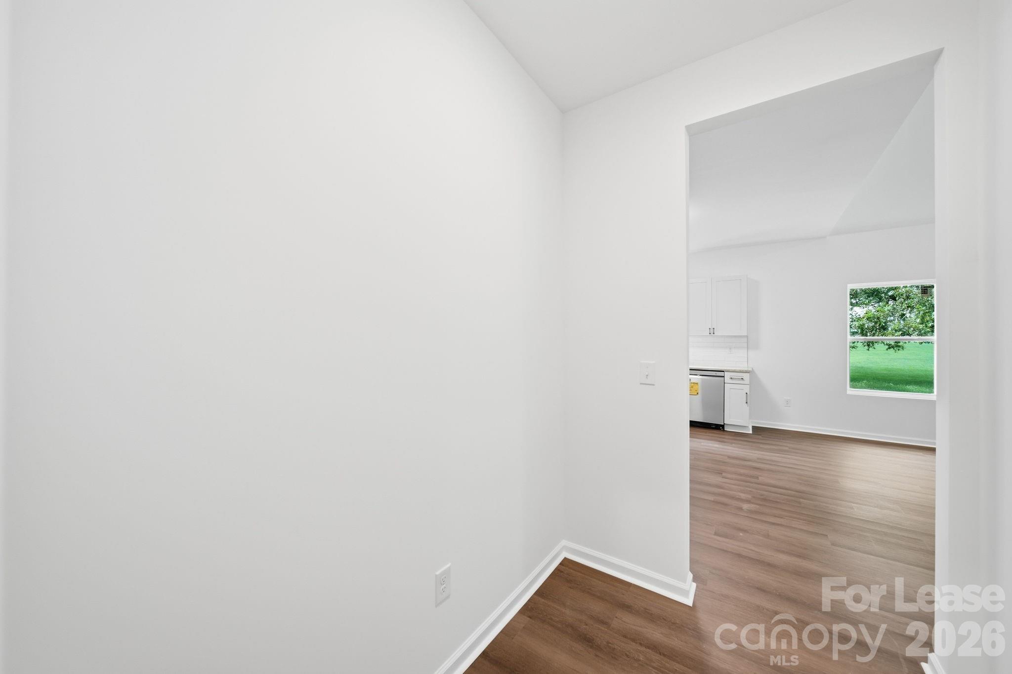 1533 S Battleground Avenue Property Photo 11