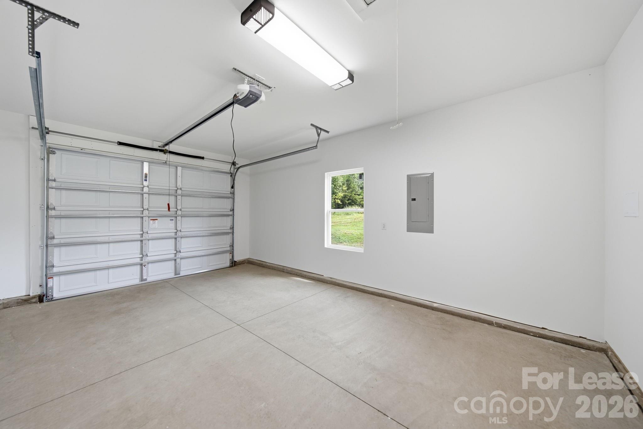 1533 S Battleground Avenue Property Photo 29