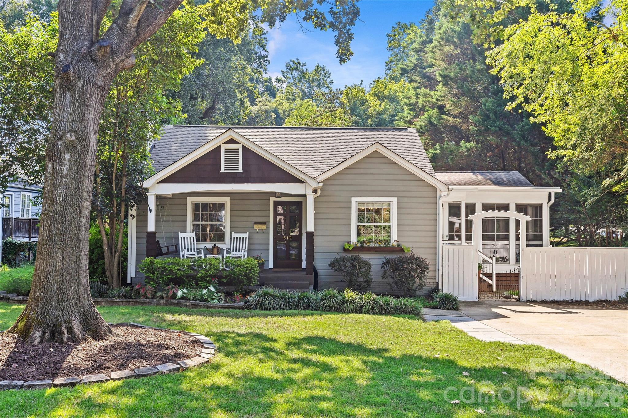 512 Bascom Street Property Photo 1