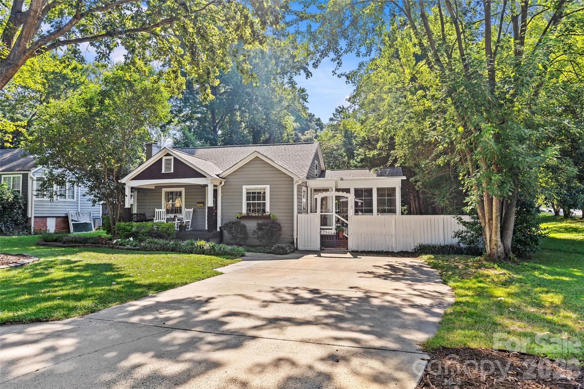 512 Bascom Street Property Photo 3