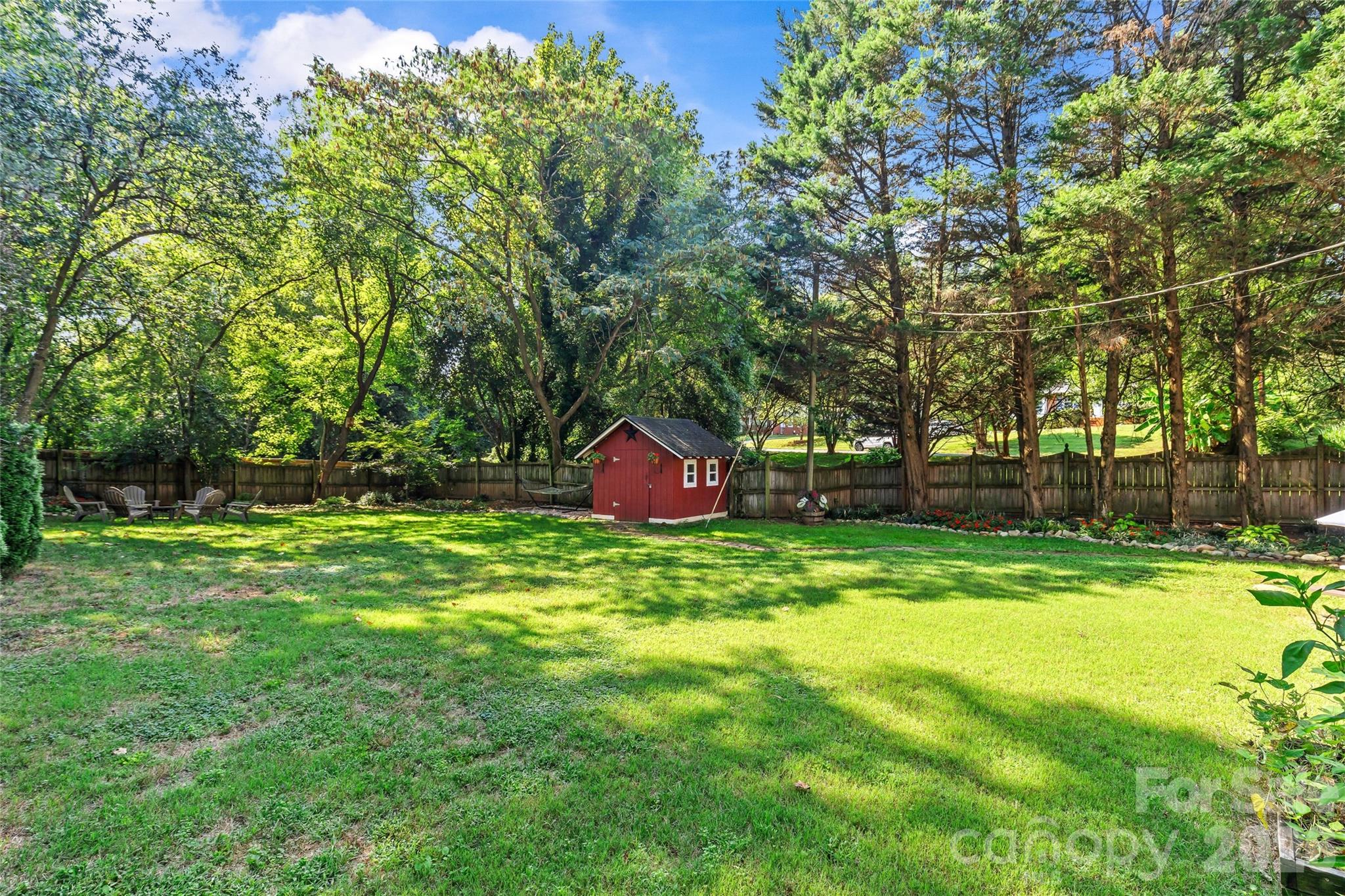 512 Bascom Street Property Photo 43