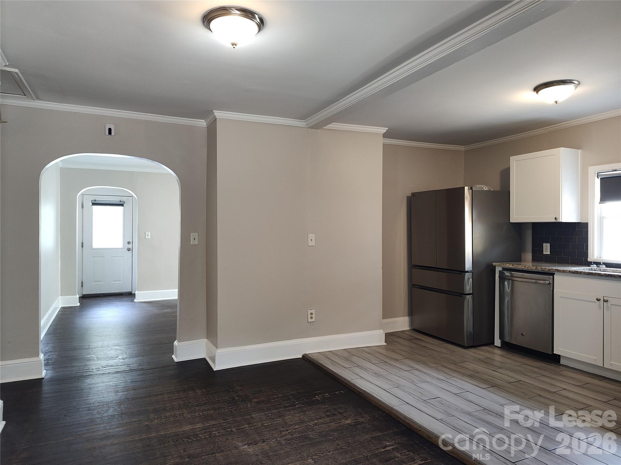 1405 Shamrock Drive Property Photo 2