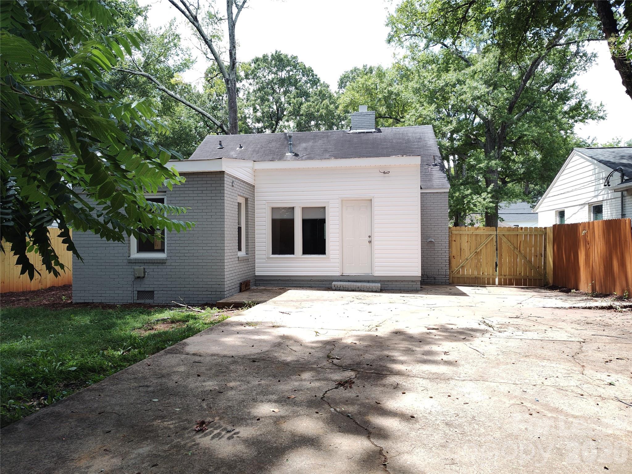 1405 Shamrock Drive Property Photo 19