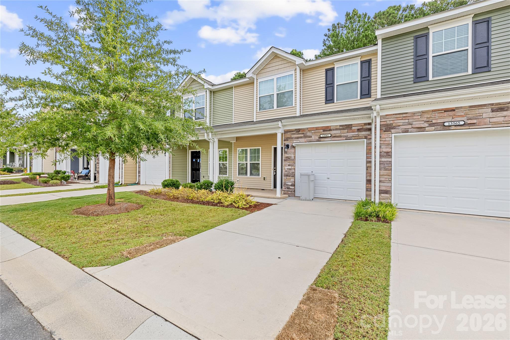 4412437 Property Photo 2
