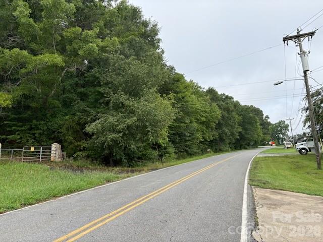 2330 Hoey Church Road 52-60 Property Photo 5