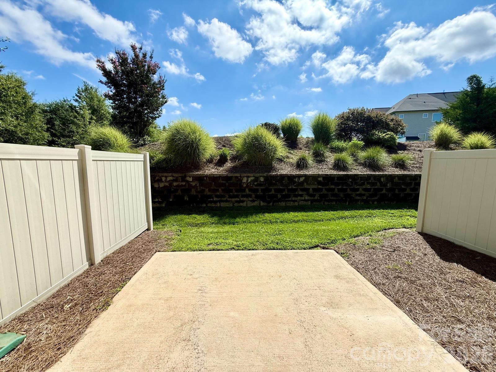 5658 Stonewells Drive Property Photo 28