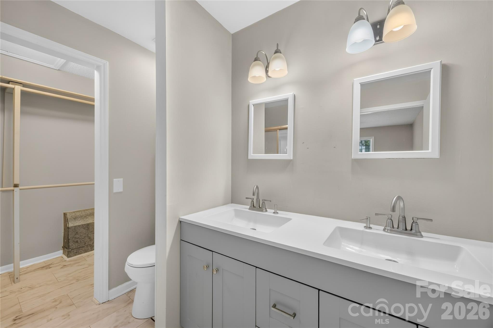 1012 Forest Drive Property Photo 16