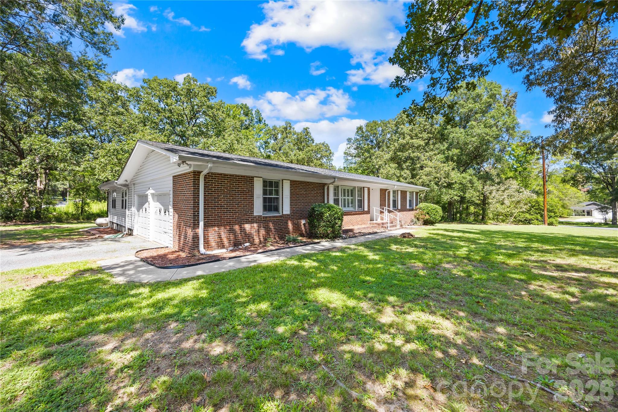 1012 Forest Drive Property Photo 27
