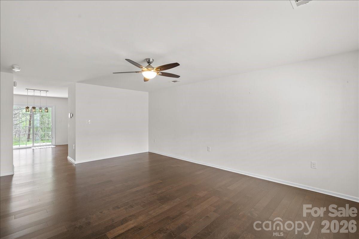 6066 Benedict Place Property Photo 2