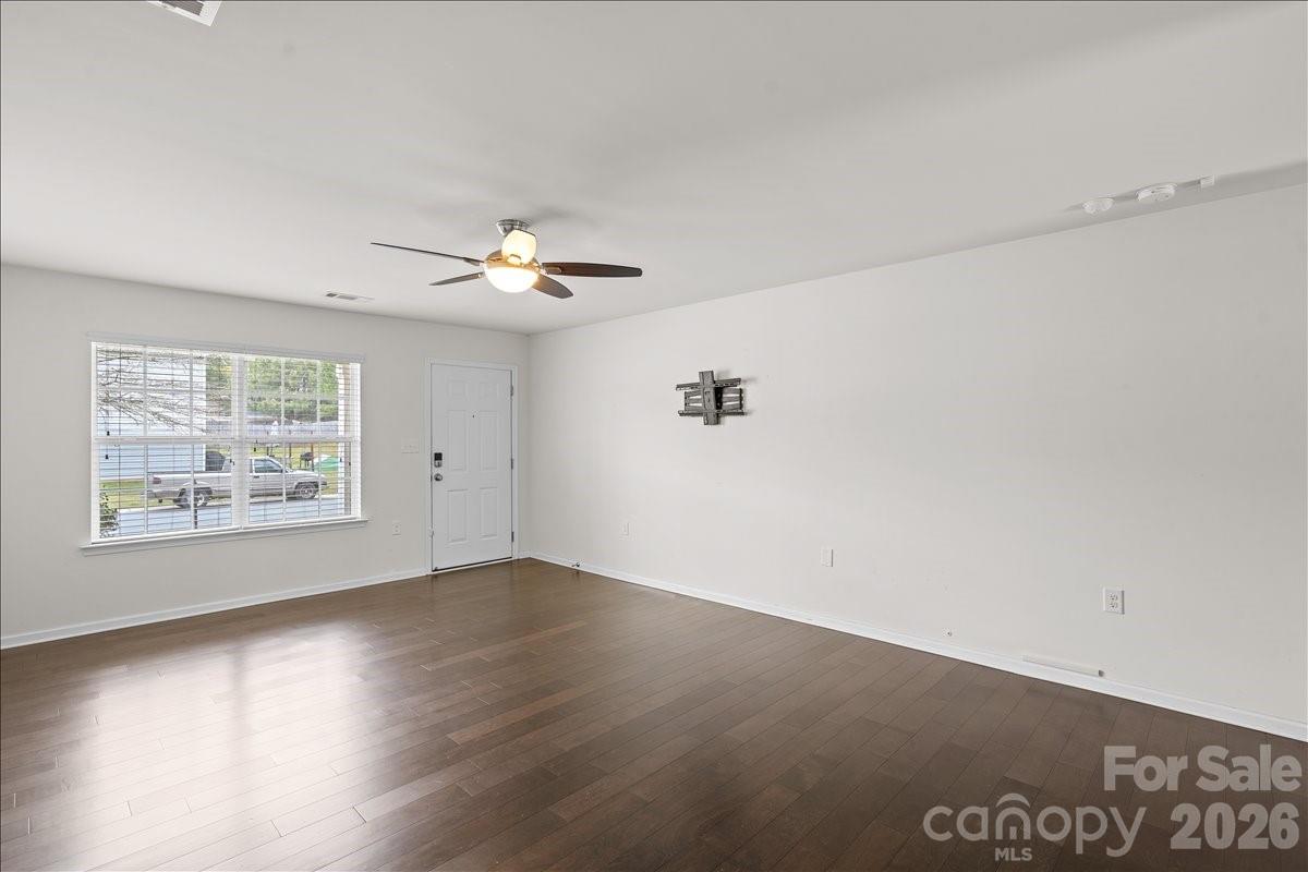6066 Benedict Place Property Photo 5