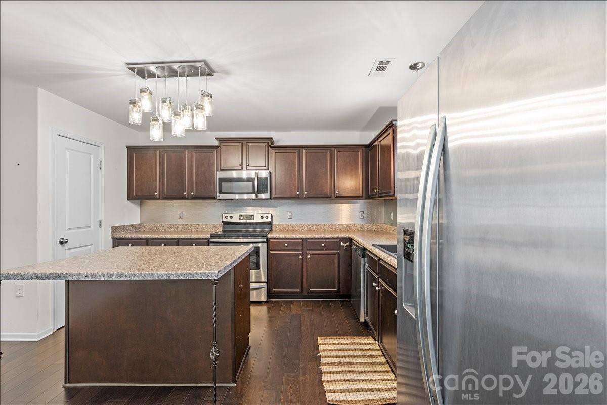 6066 Benedict Place Property Photo 10