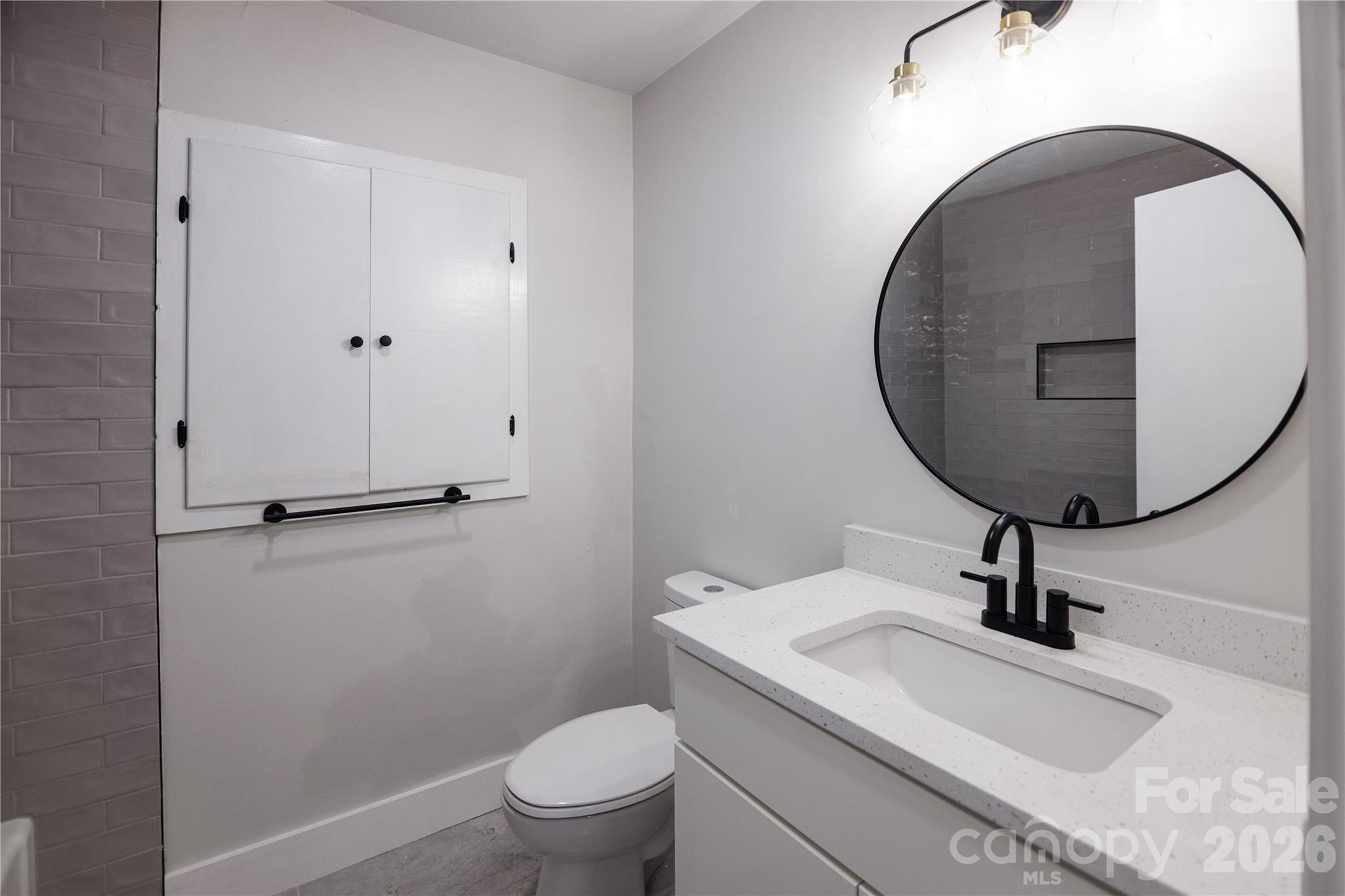 228 Grove Street Property Photo 12
