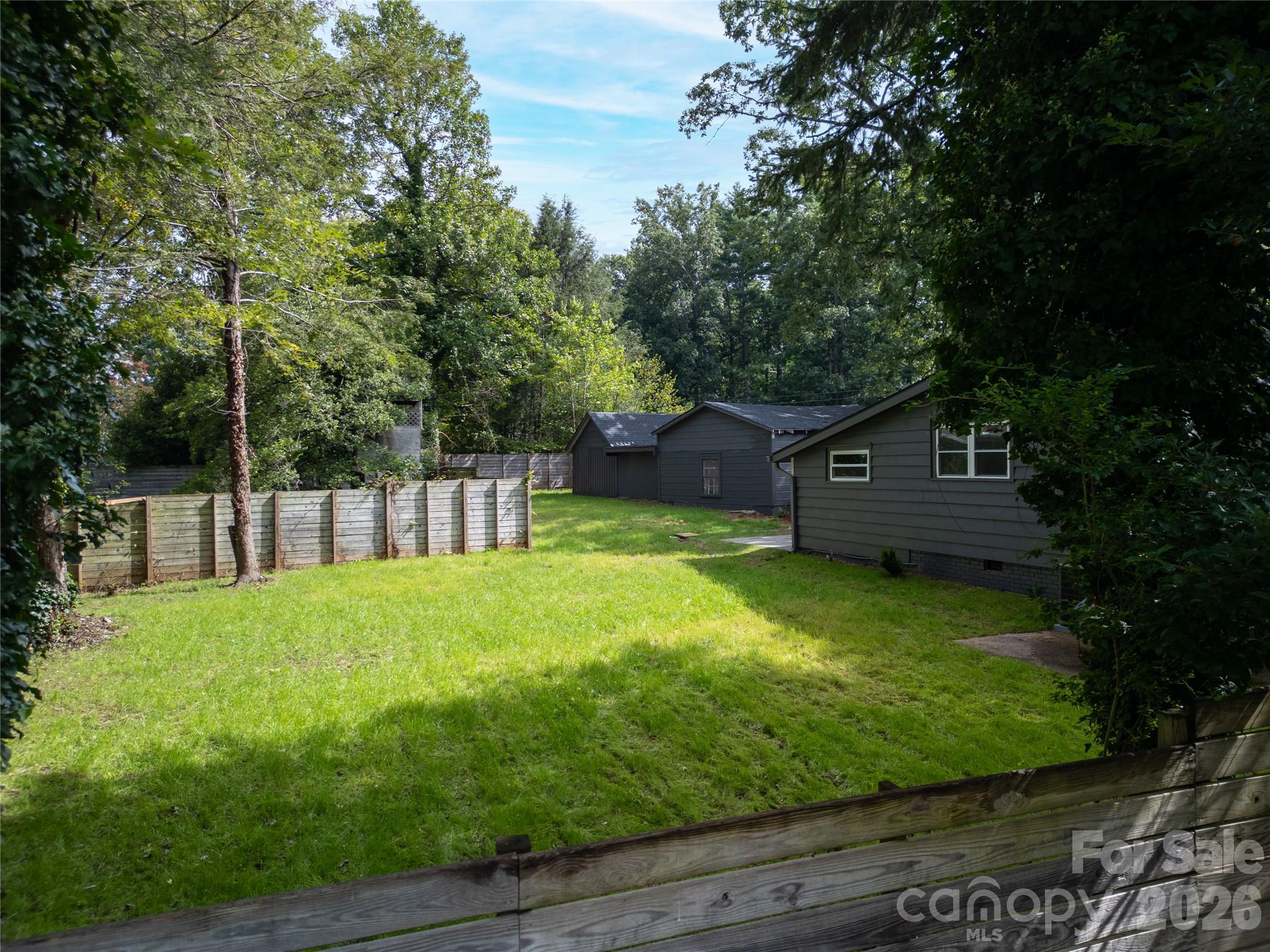 228 Grove Street Property Photo 29