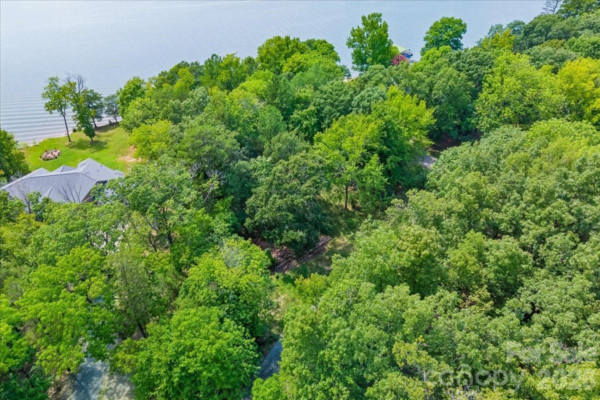 4101 Tuffy Lane Property Photo 10