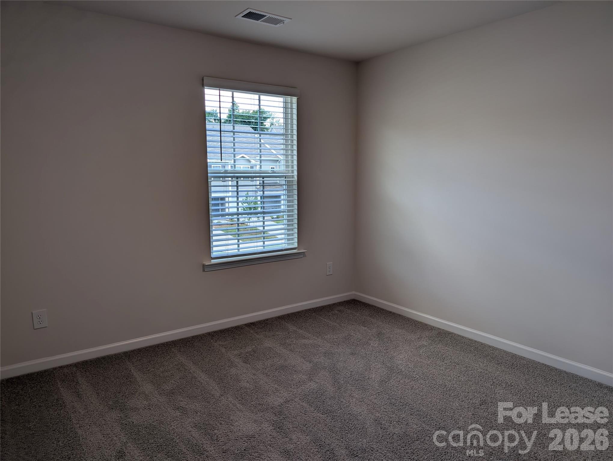 5132 Hyrule Drive Property Photo 6