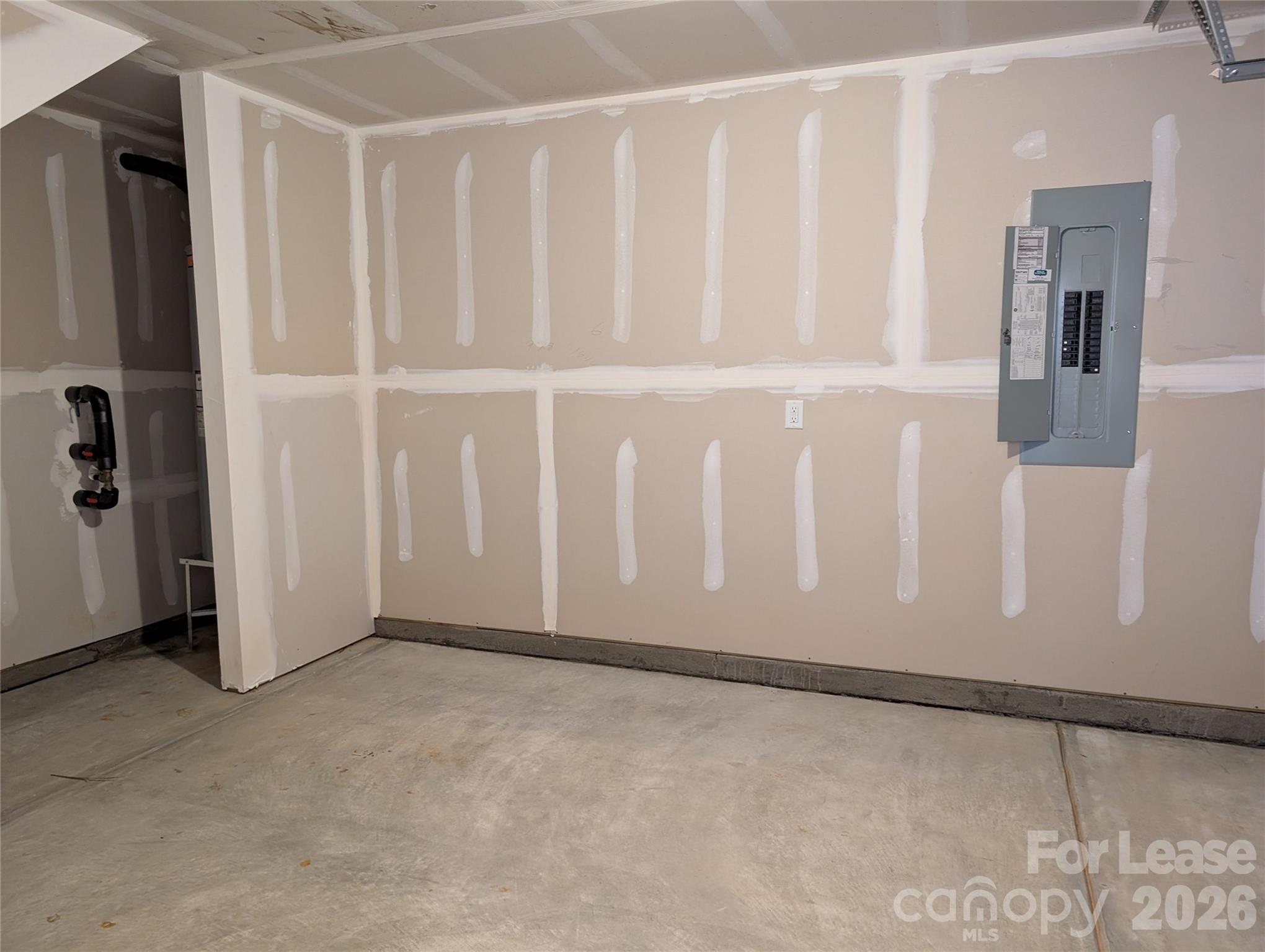 5132 Hyrule Drive Property Photo 14