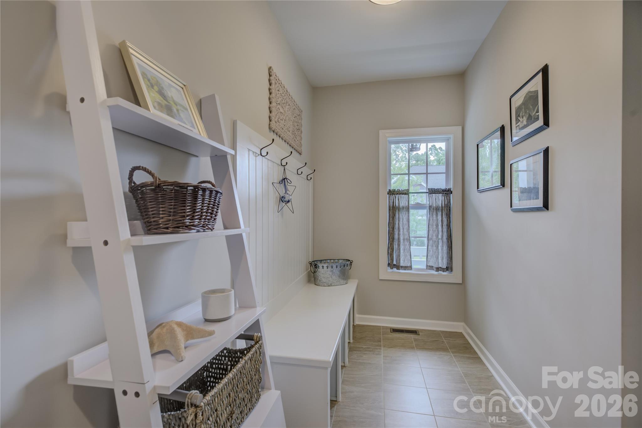 17615 Caddy Court Property Photo 26