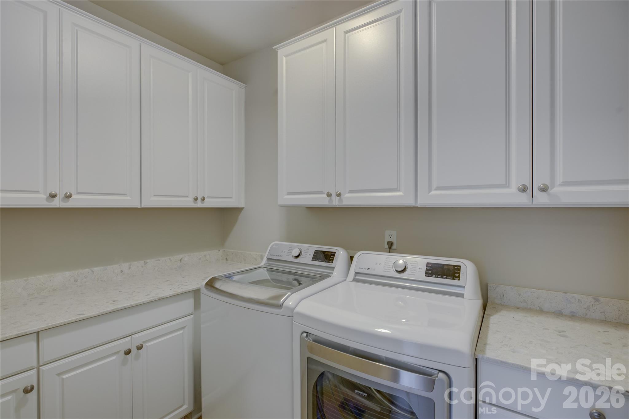 17615 Caddy Court Property Photo 27