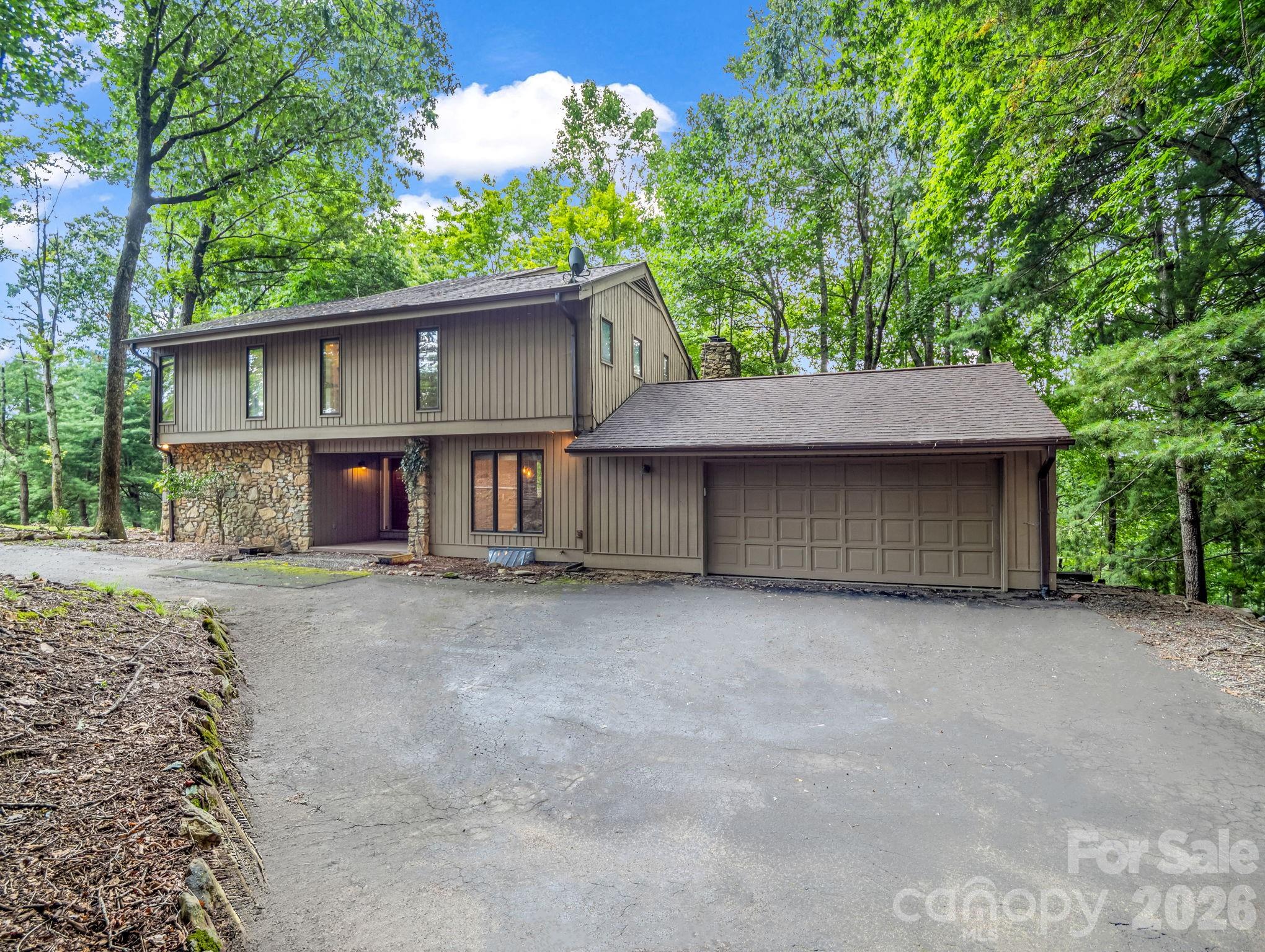 10 Chestnut Ridge Road Property Photo 4