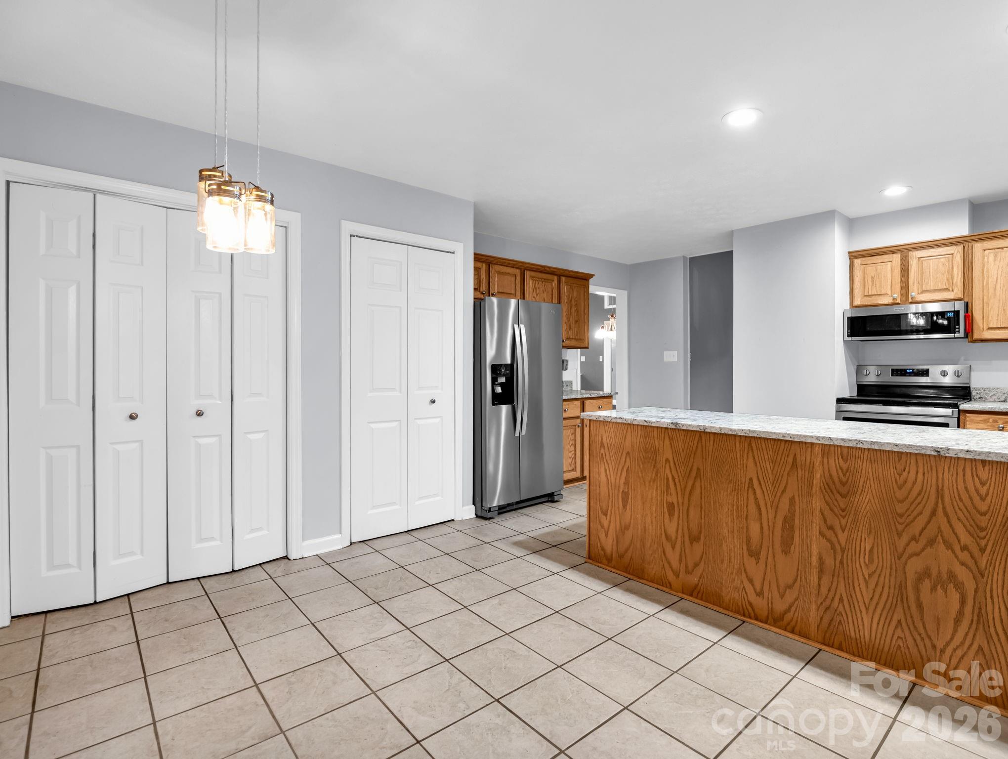 10 Chestnut Ridge Road Property Photo 18