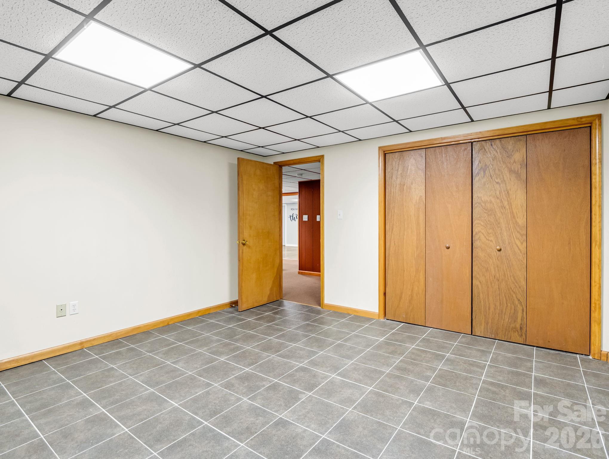 10 Chestnut Ridge Road Property Photo 39