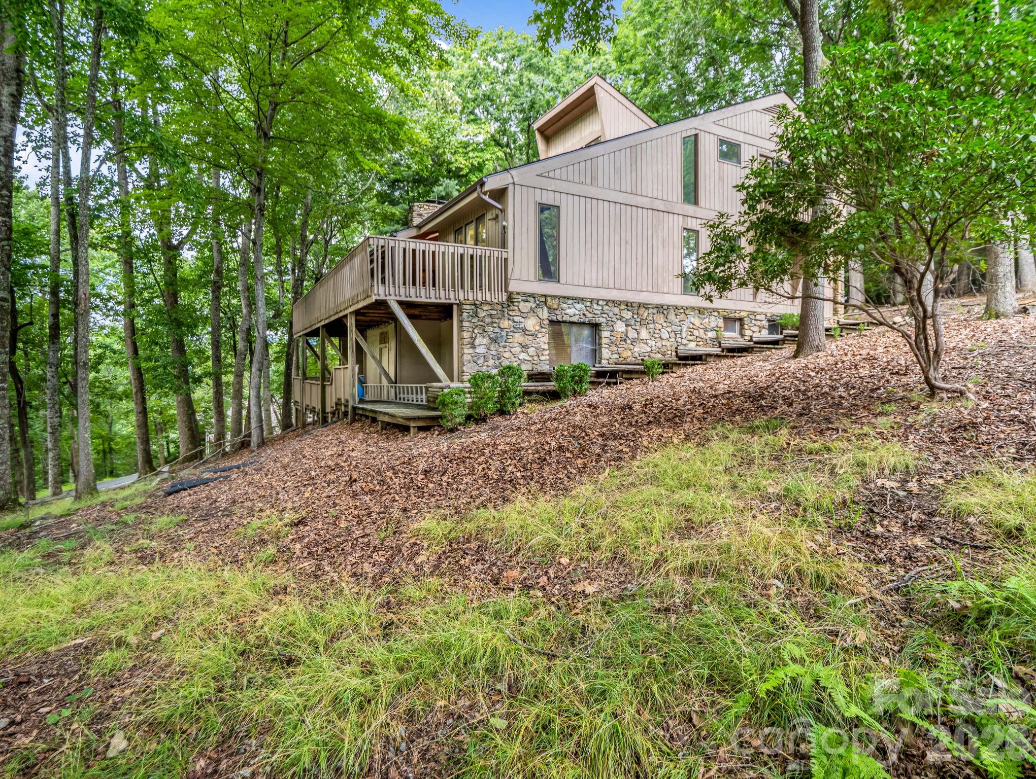 10 Chestnut Ridge Road Property Photo 45