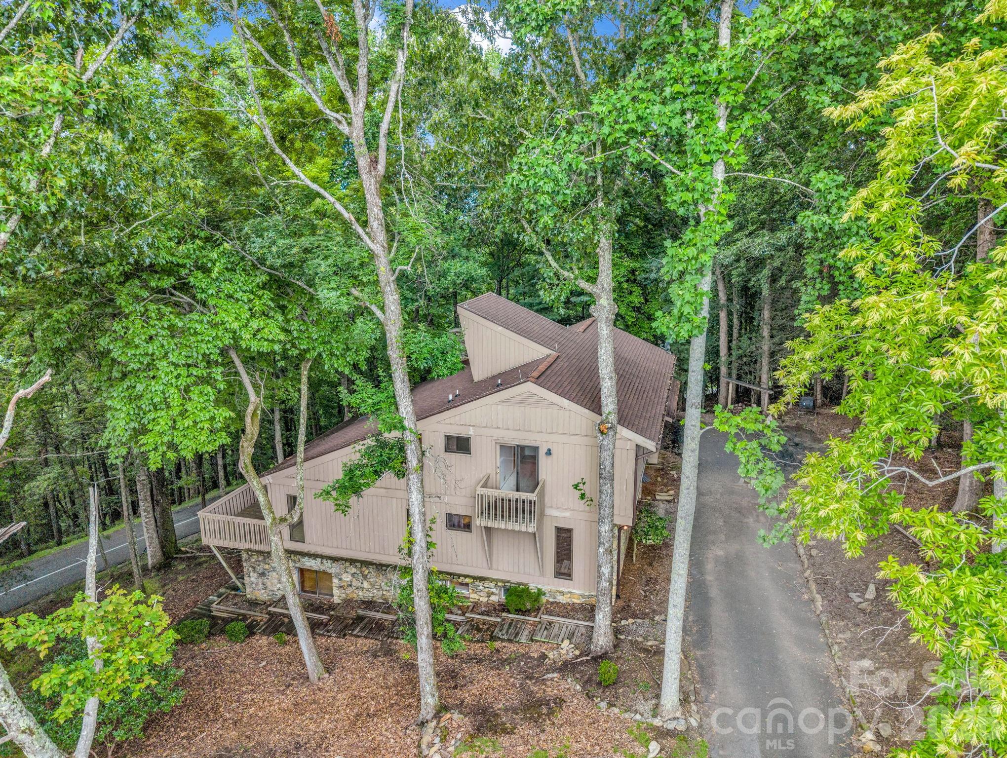 10 Chestnut Ridge Road Property Photo 47