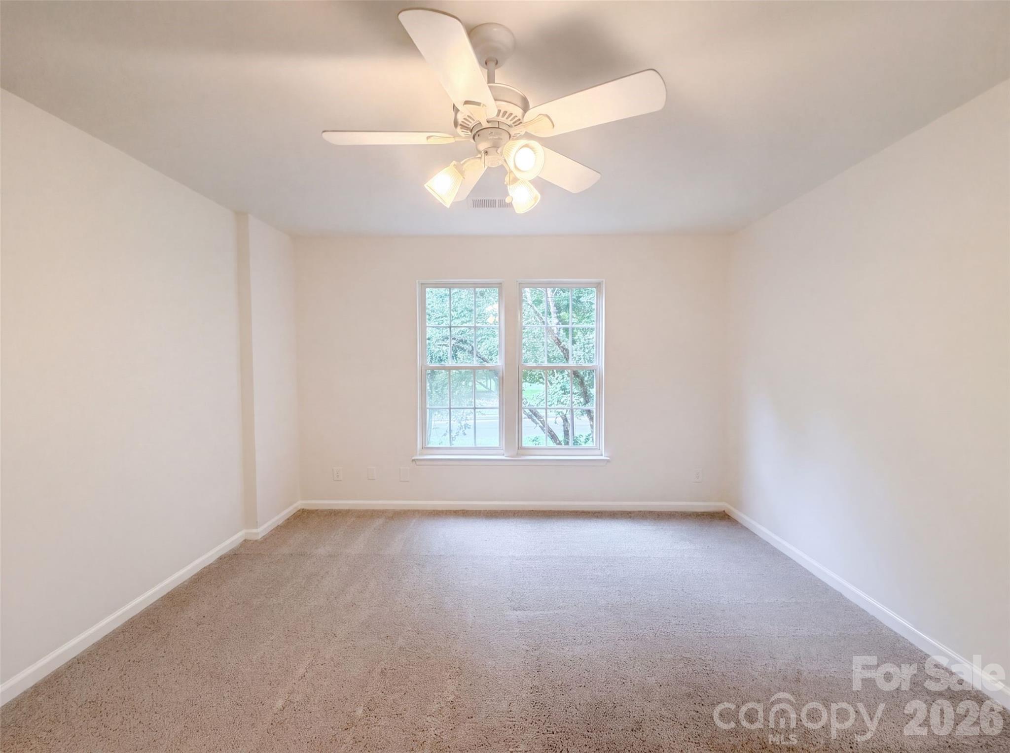 153 Montrose Drive Property Photo 10