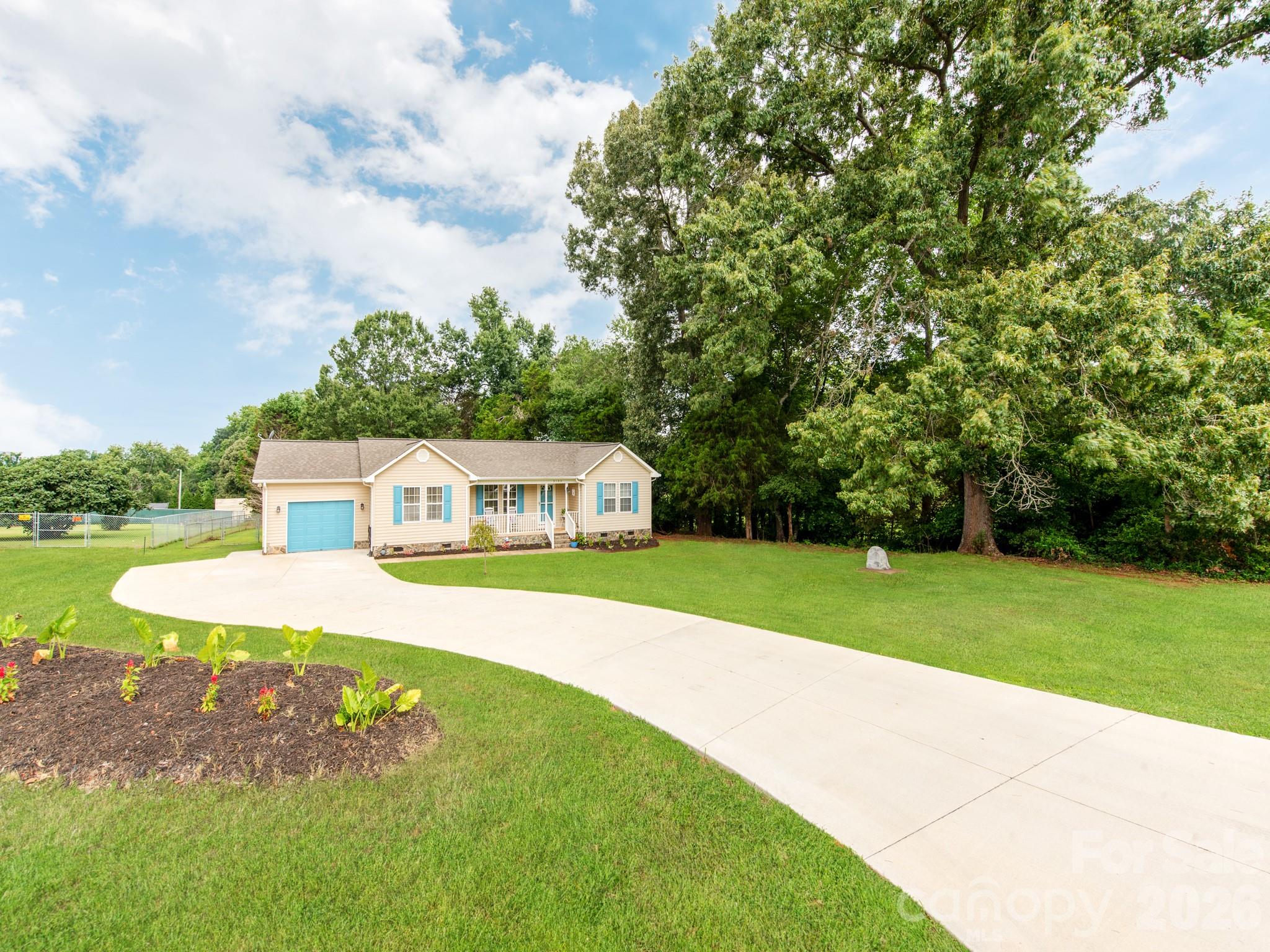 3163 River Road 1 Property Photo 2